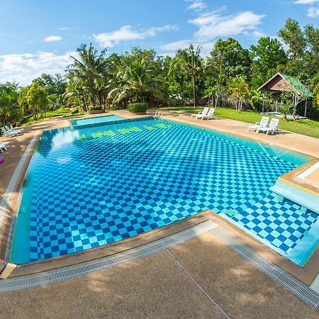 Raks Thai Resort Ao Nang Luaran gambar