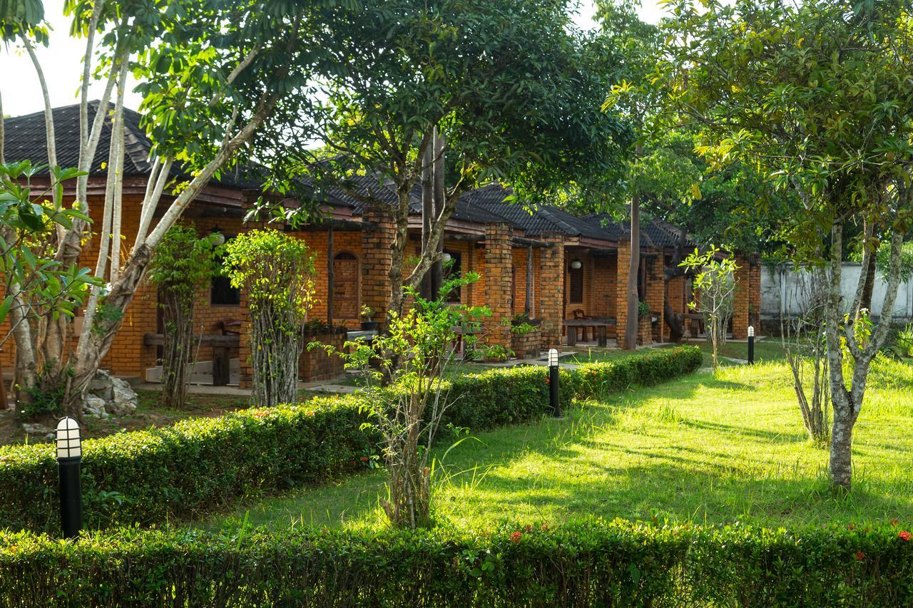Raks Thai Resort Ao Nang Luaran gambar