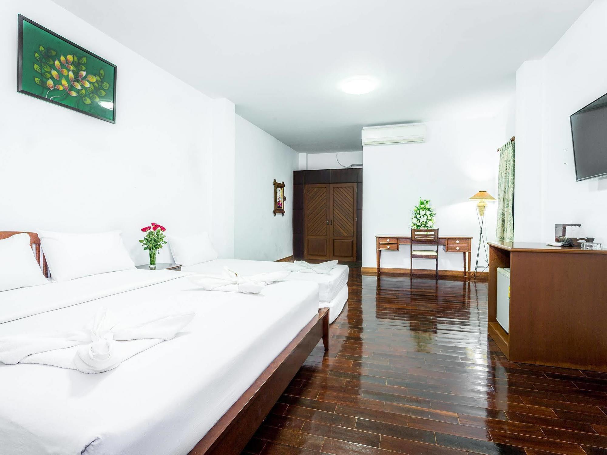 Raks Thai Resort Ao Nang Luaran gambar